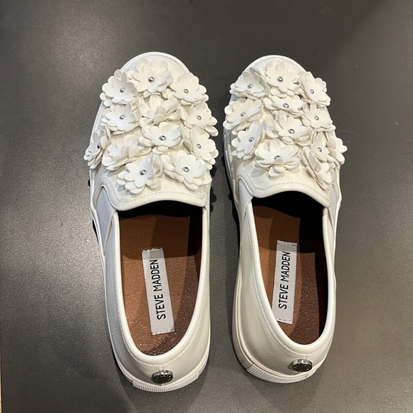 Flower leather slip on - Picture 4 of 7